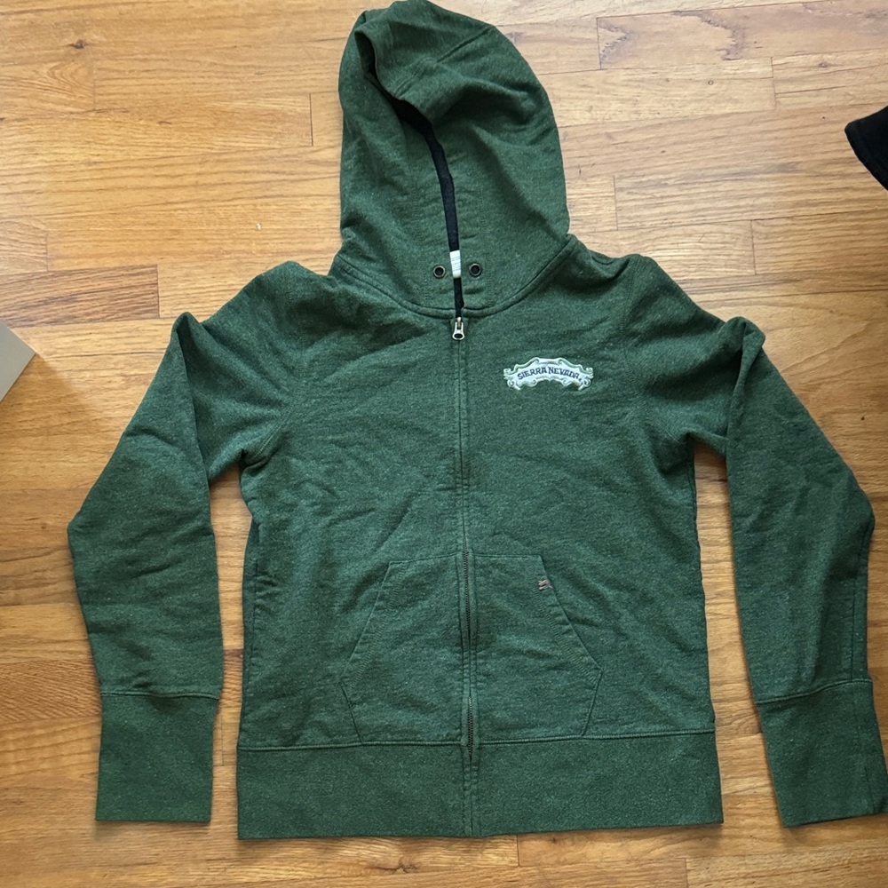 Green Zip-Up Sierra Nevada Hoodie